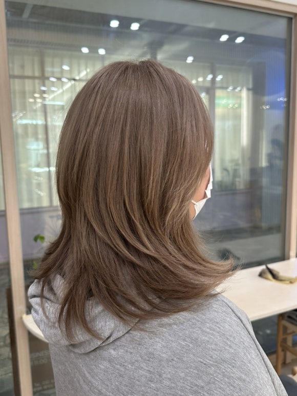 오로라살롱 신중동점 이미지