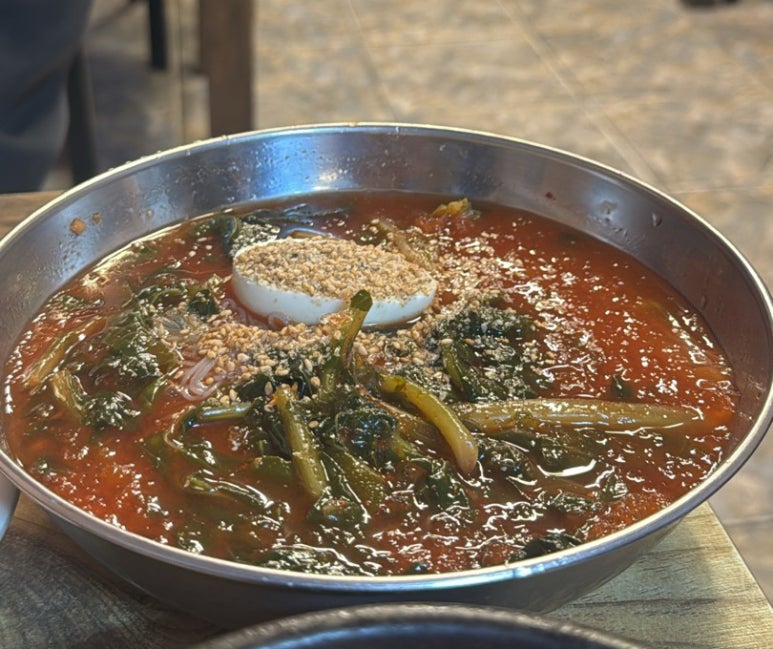 엄마밥집솥뚜껑 이미지