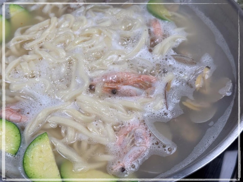 우림칼국수 이미지