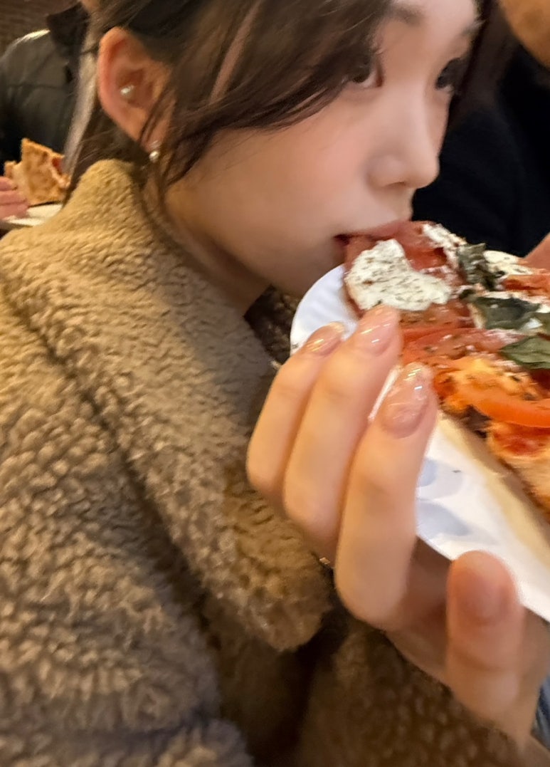 네일리무무 이미지