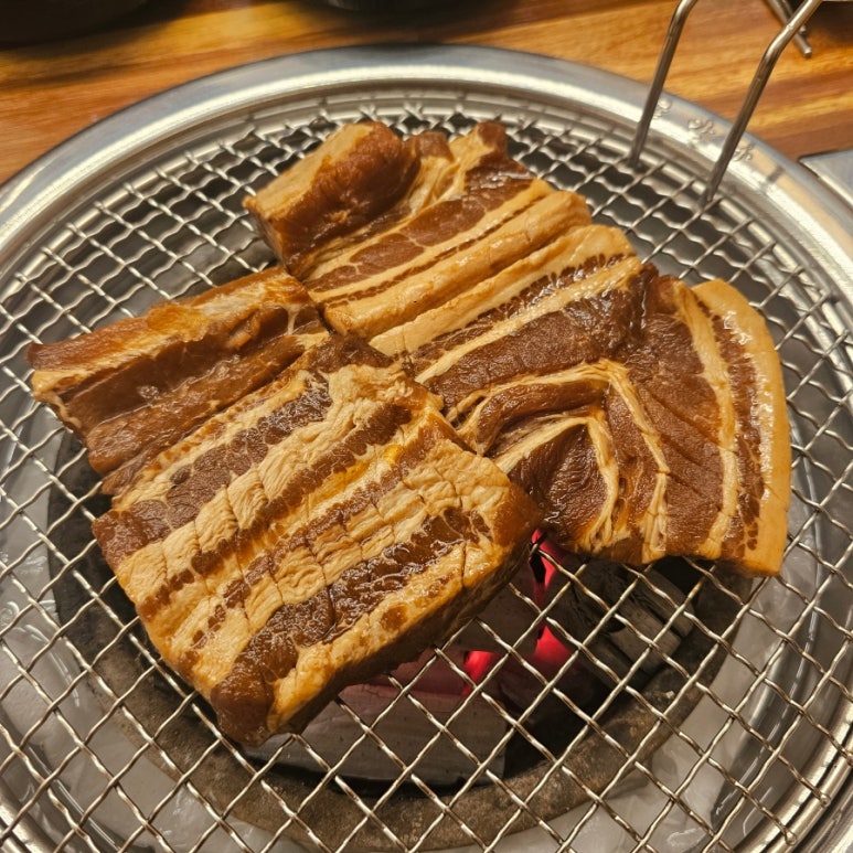 경주부자왕갈비 이미지