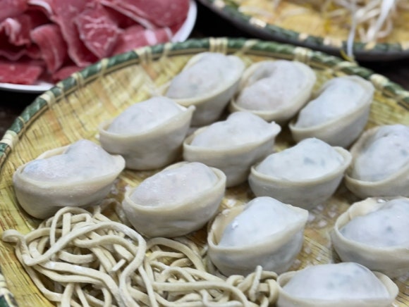 산데미 수제만두 이미지
