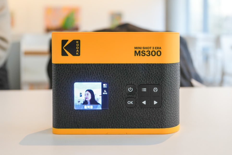 즉석 카메라 포토프린터의 아날로그 감성 "코닥 미니샷3 ERA + 카트리치 68매 번들 패키지" 이미지 11