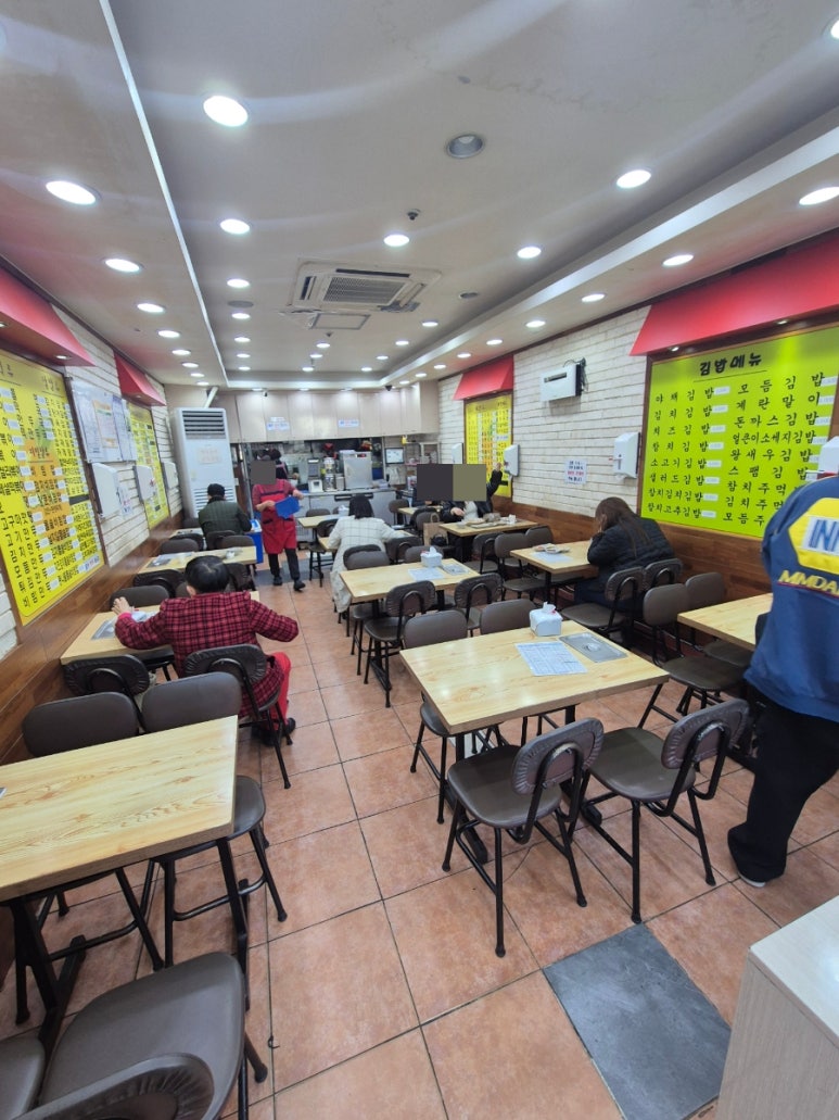 김밥천국 강남구청역점 사진 2