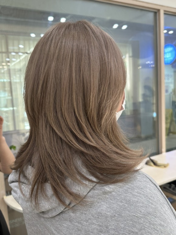 오로라살롱 신중동점 이미지