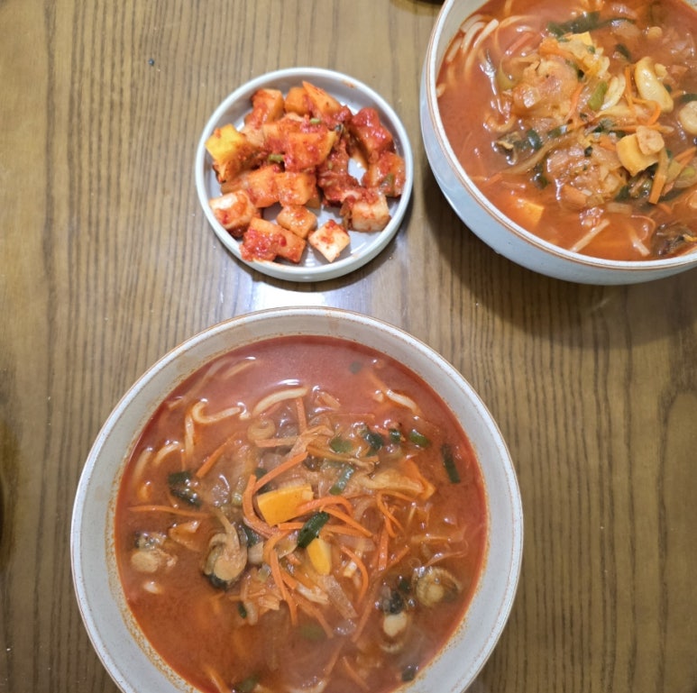 밥을 그리다 이미지