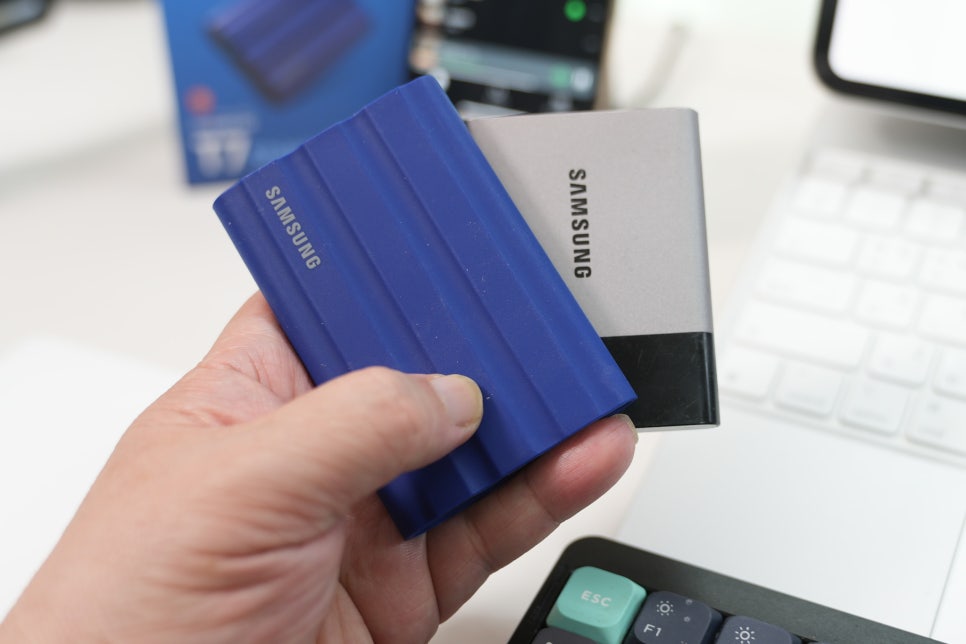 삼성 T7 Shield 1TB SSD 외장하드+ M4 아이패드 프로 7세대 "영상 편집과 사진 작업을 뱁업을 완벽한 조합" 이미지 8