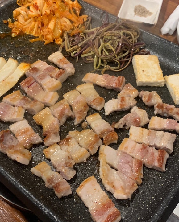 옛고향자연돌구이 이미지