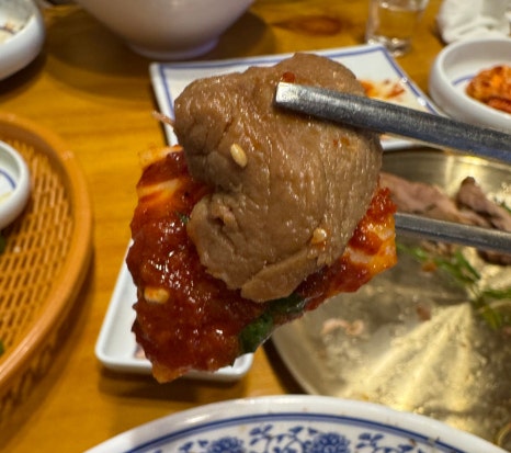 1984그수육집칼국수전주 이미지