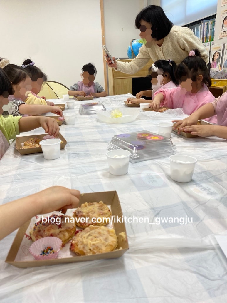 어등초등학교 이미지