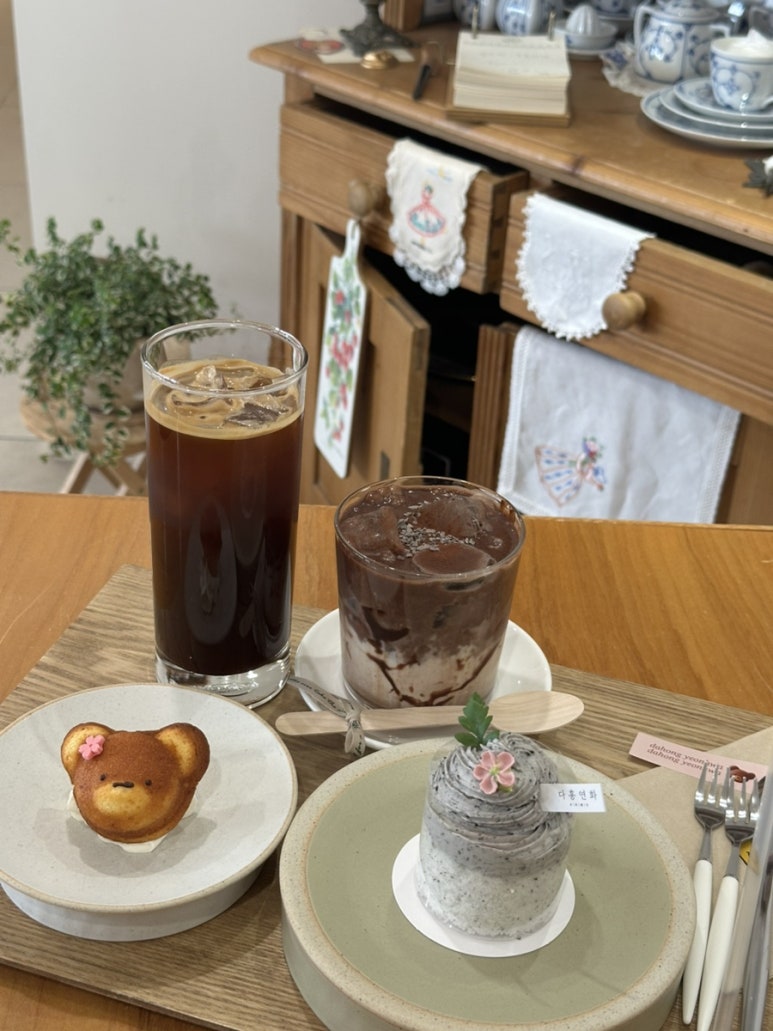 다홍연화 이미지