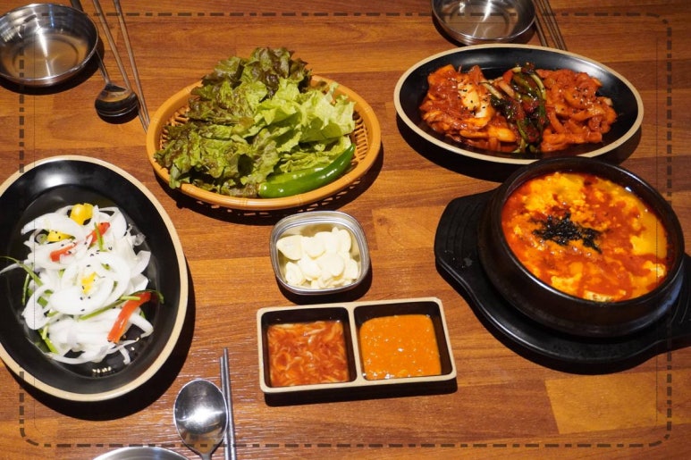 정감족발 이미지