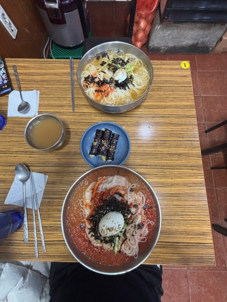 멸치국수 이미지