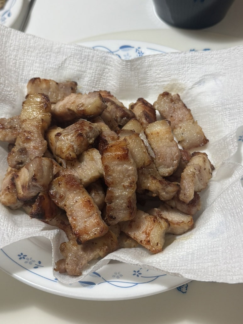 엔돌핀초벌삼겹 이미지