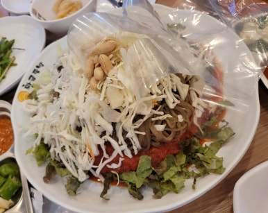 황금족발수원성대점 이미지