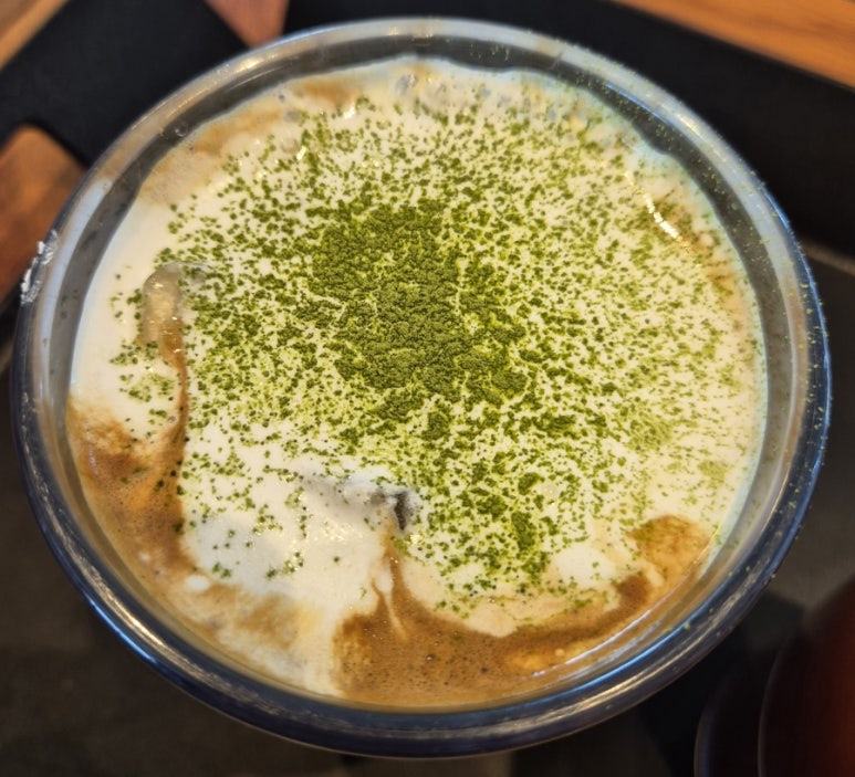 폴바셋제주용담DT점 이미지