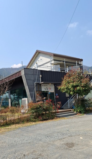 뜨돈 경산점 이미지