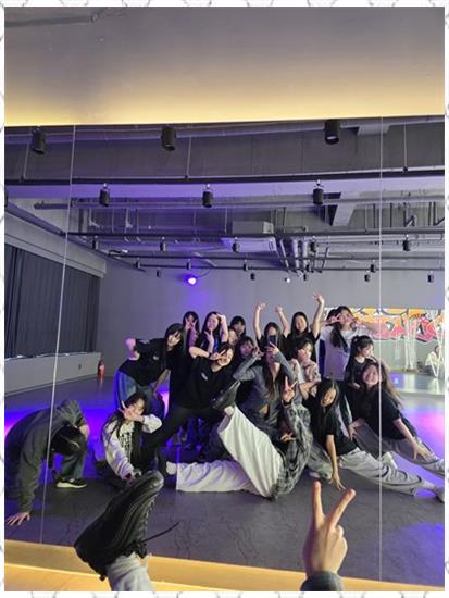 탑댄스 아카데미 이미지