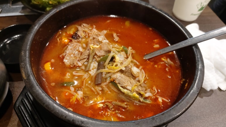 신촌돌솥설렁탕 이미지