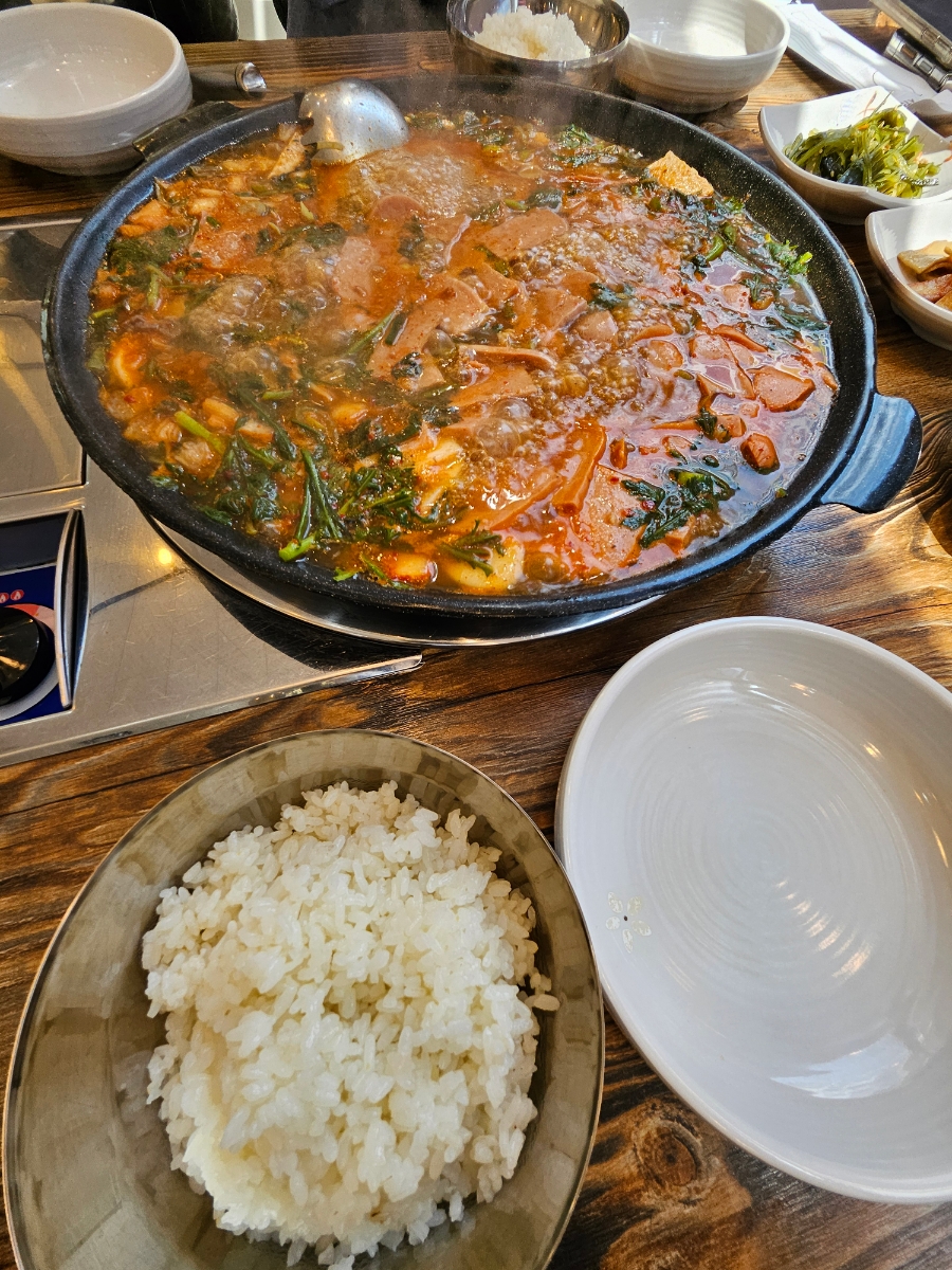 윤대감부대찌개 이미지