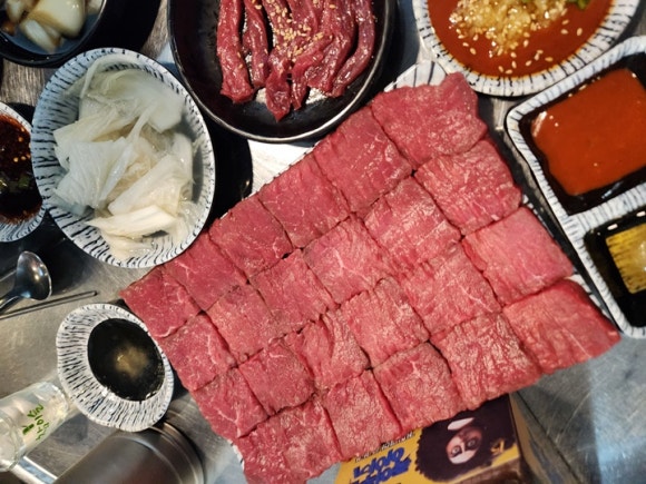 한우부추곱창 이미지