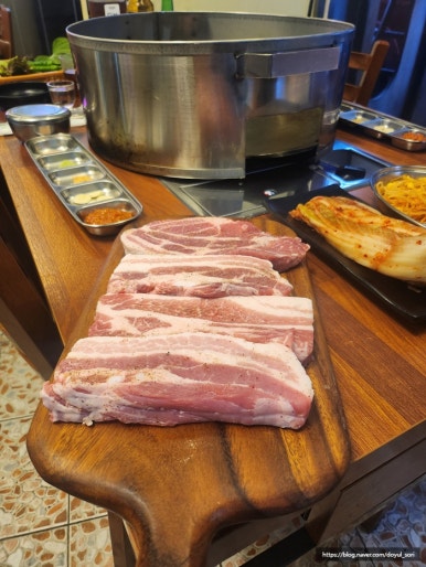 삼솥 이미지