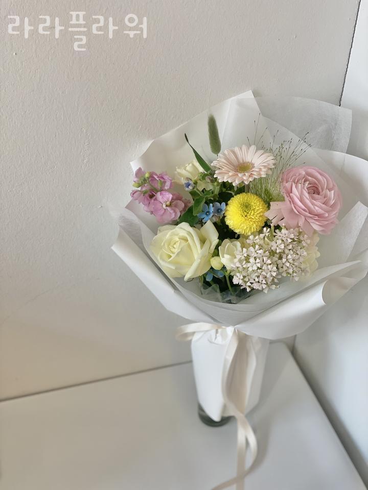 라라플라워 이미지