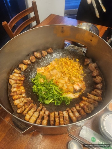 삼솥 이미지
