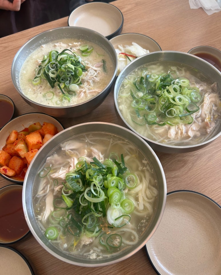 오늘은 어떤 닭 이미지