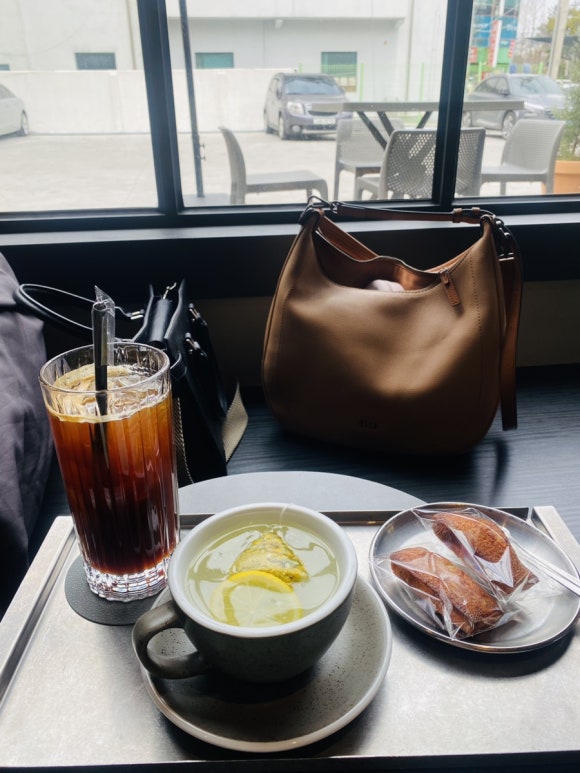 히든 로스터리&커피바 이미지