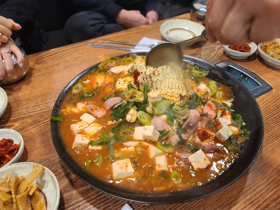 엘에이부대찌개 이미지