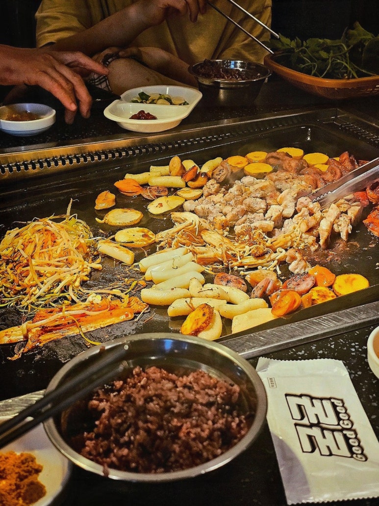 배꼽숙성삼겹살과막창 이미지