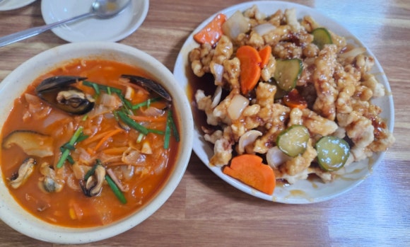 용천홍 이미지