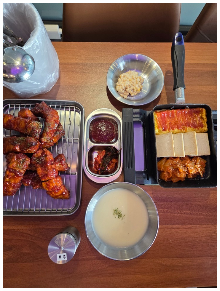 쭈꾸미싸롱 이미지