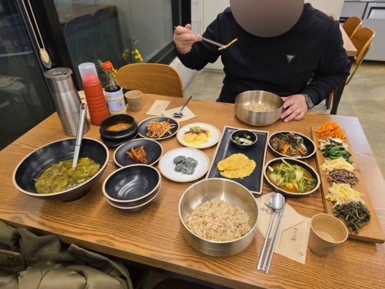 이삭보리밥 이미지