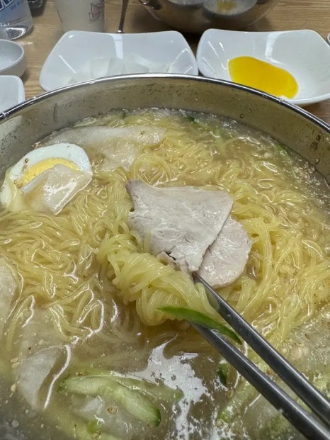 밀면전문 이미지