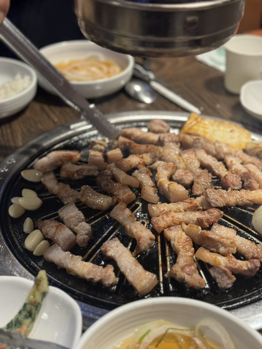 찬우물숯불갈비 이미지