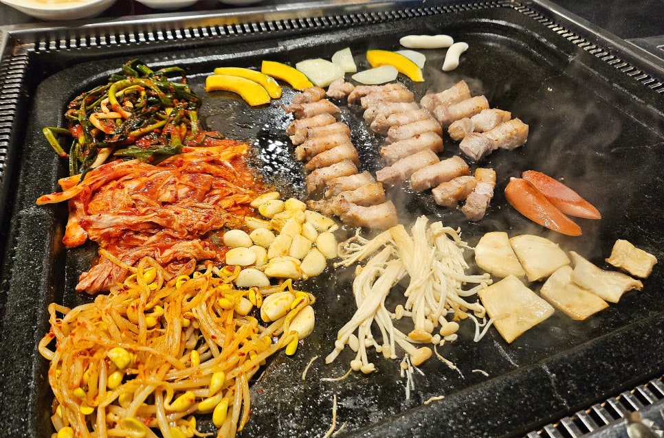 왕돌판구이한판 이미지