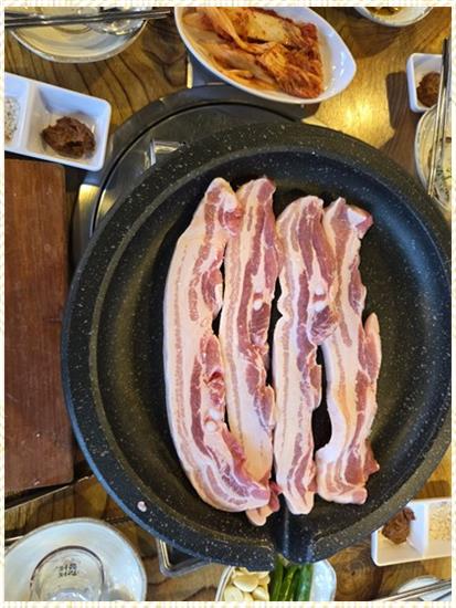 명품고기사랑 이미지