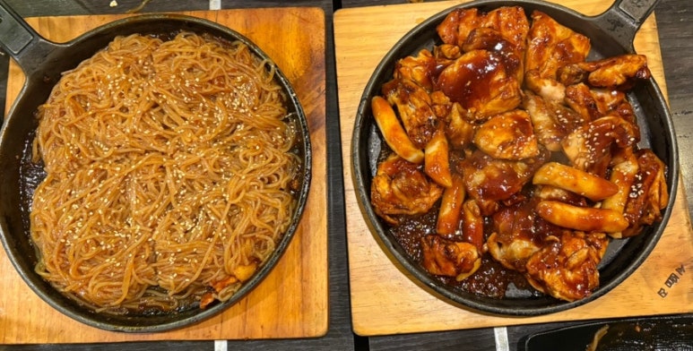 홈타운바베큐치킨 이미지