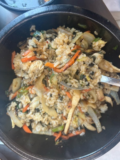굴찌굴국밥전문점 이미지