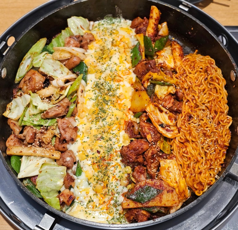 유가네닭갈비 영남대점 이미지