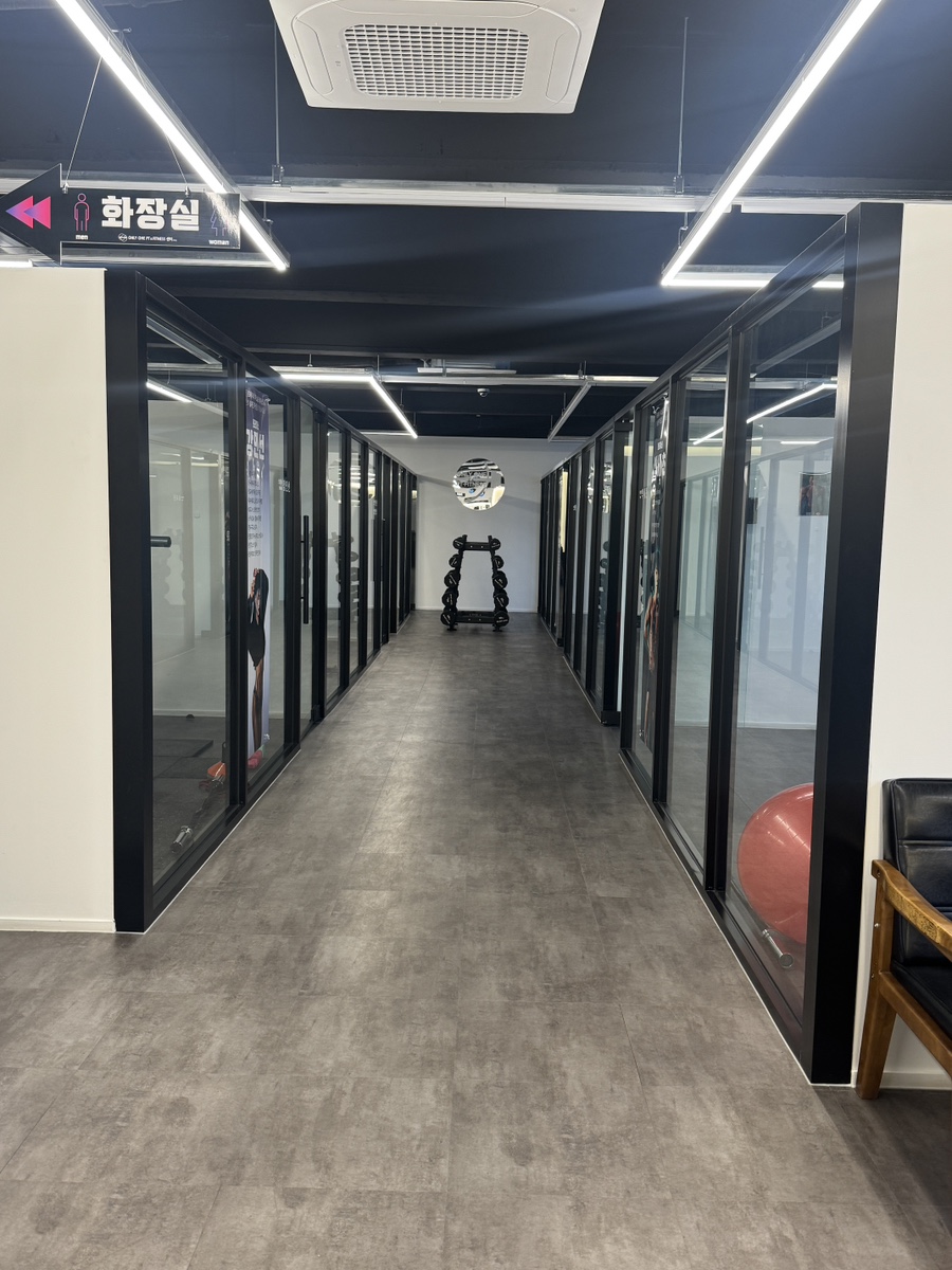 온리원PT피트니스 이미지