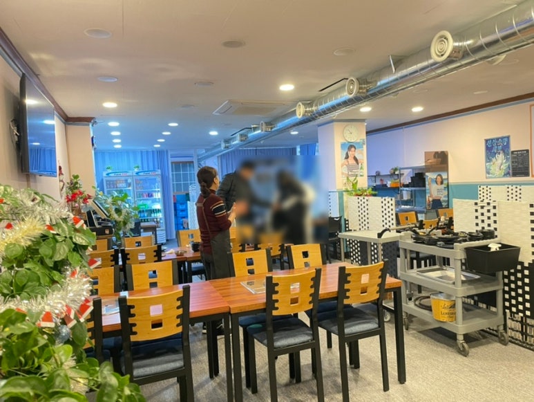 싱싱한우뭉티기 이미지