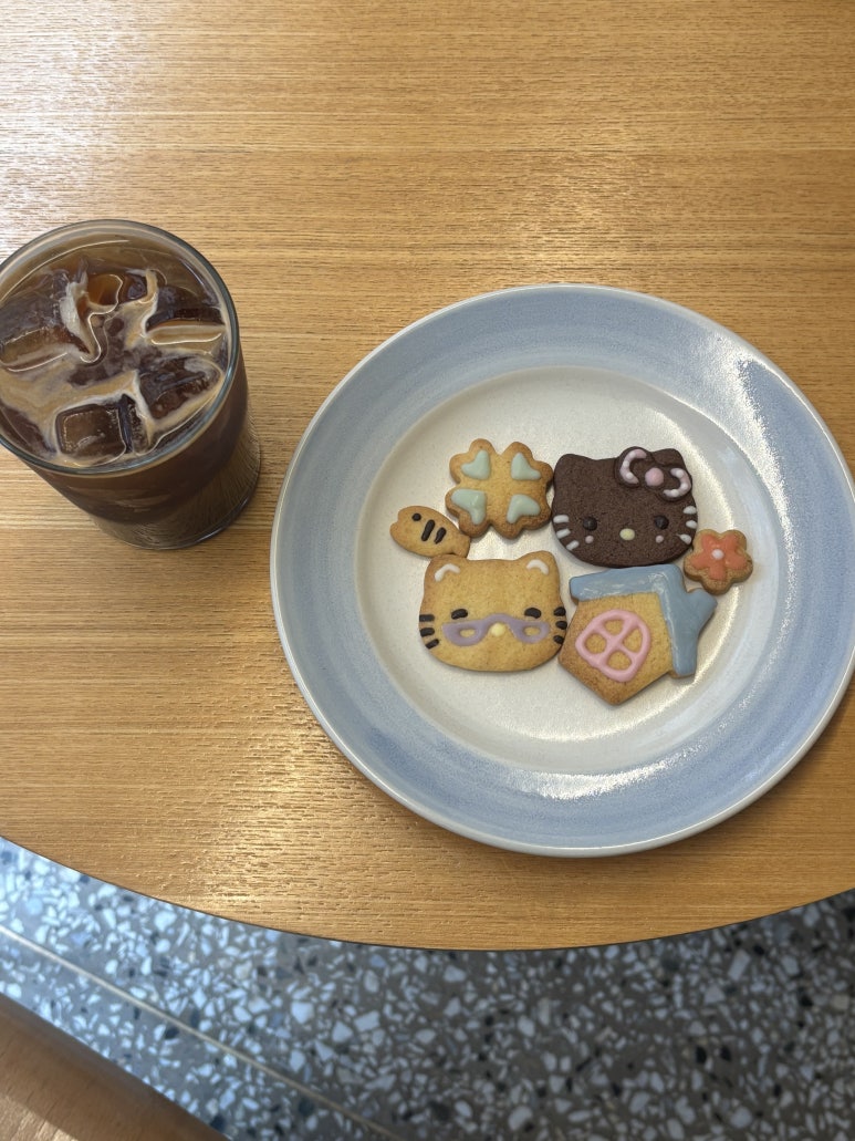 쿠키모먼트 이미지