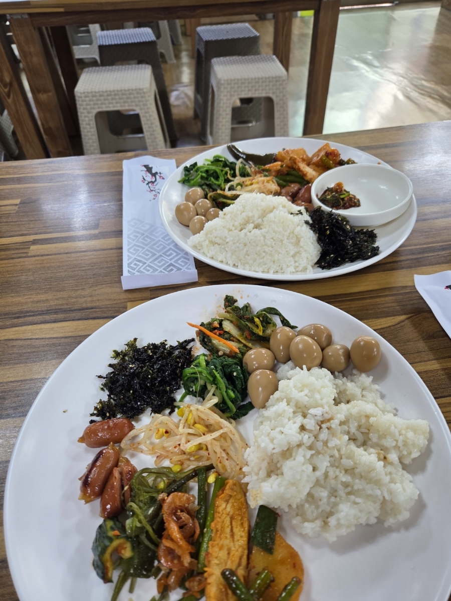 집밥함바뷔페식당 이미지