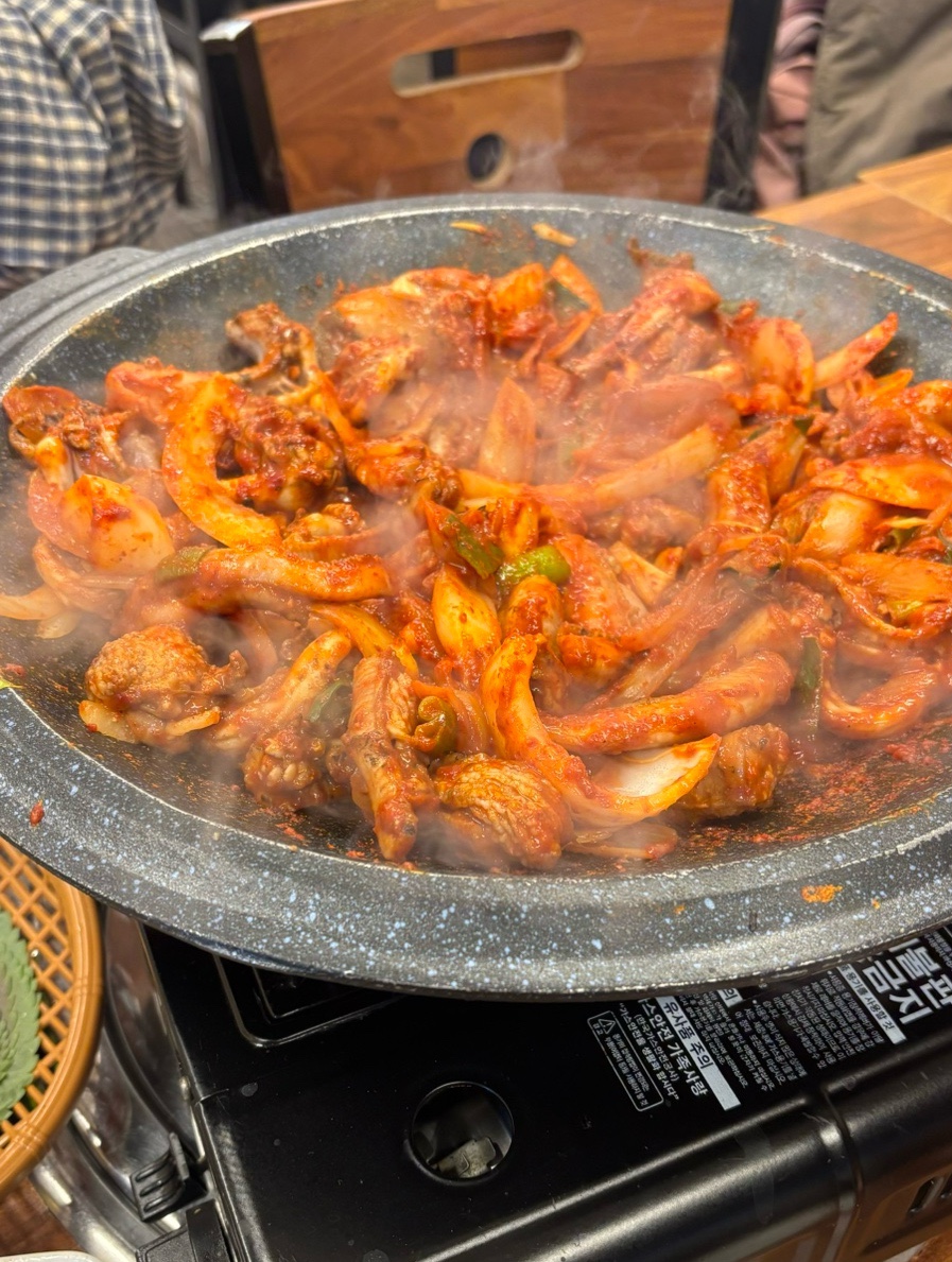 진지한 국밥 본점 이미지