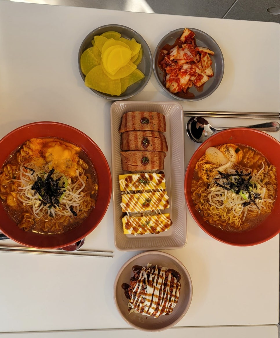 틈새라면노량진점 이미지