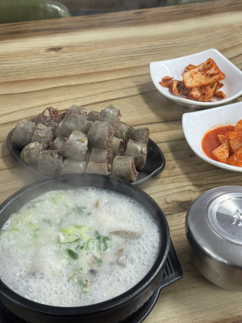 금호순대국밥 이미지