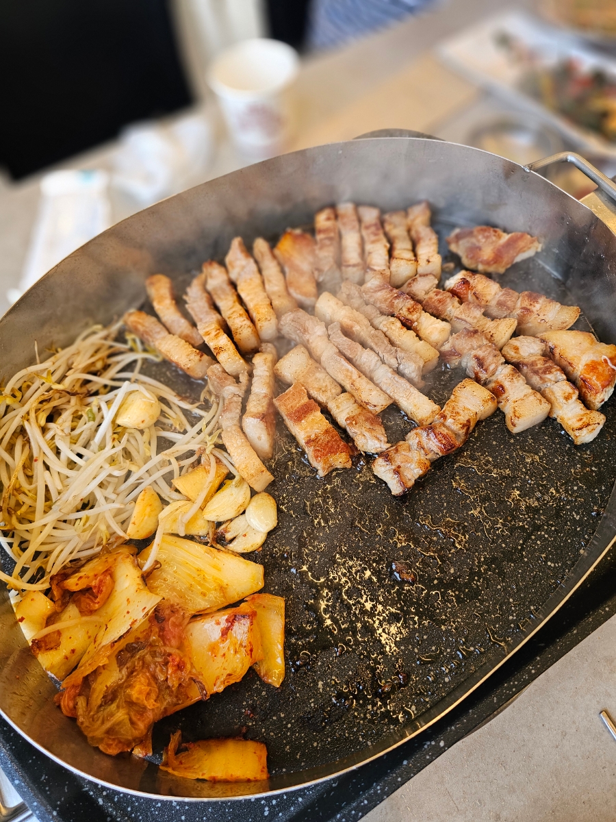 미락제주복돼지 이미지